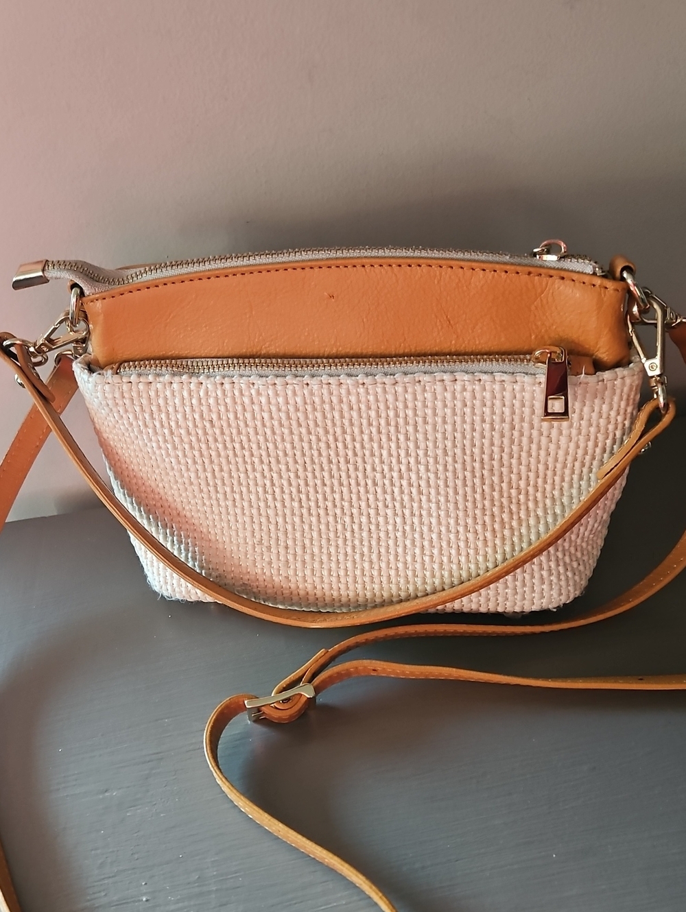 DAVINA FIRENZA ITALIAN LEATHER/RAFIA 3 COMPARTMENT CROSSBODY